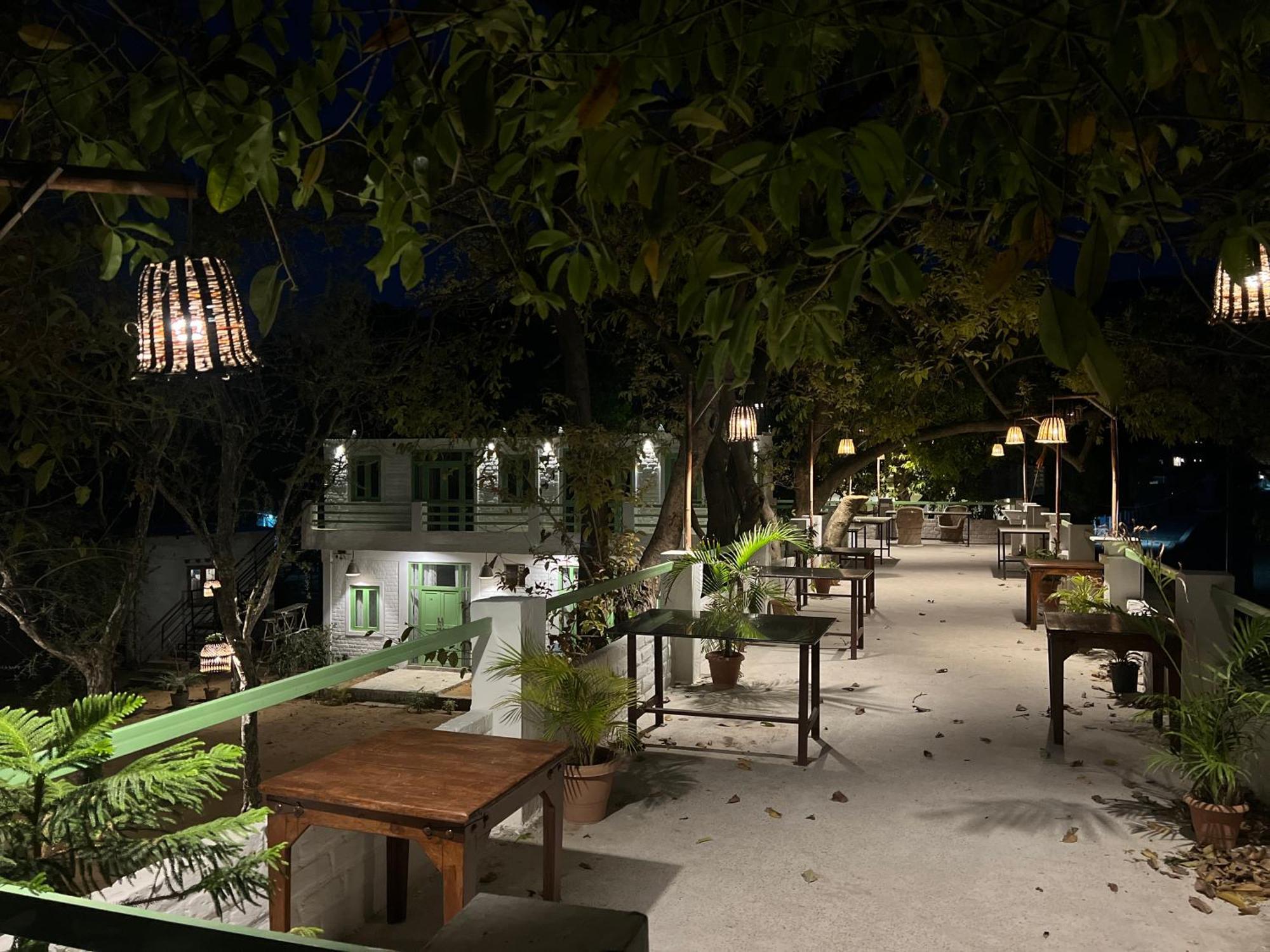 Heli Pushkar Hotel Exterior foto