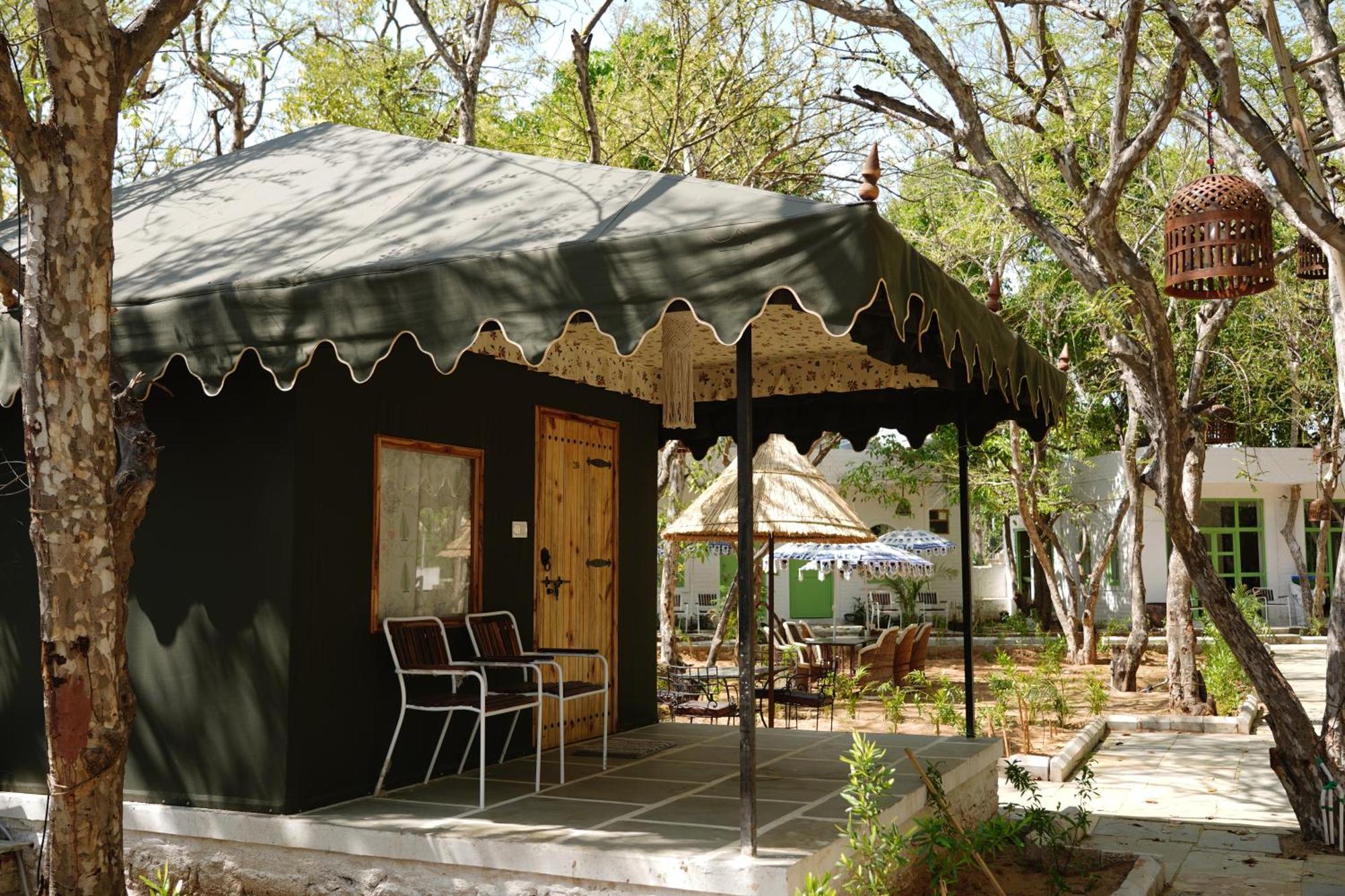 Heli Pushkar Hotel Exterior foto