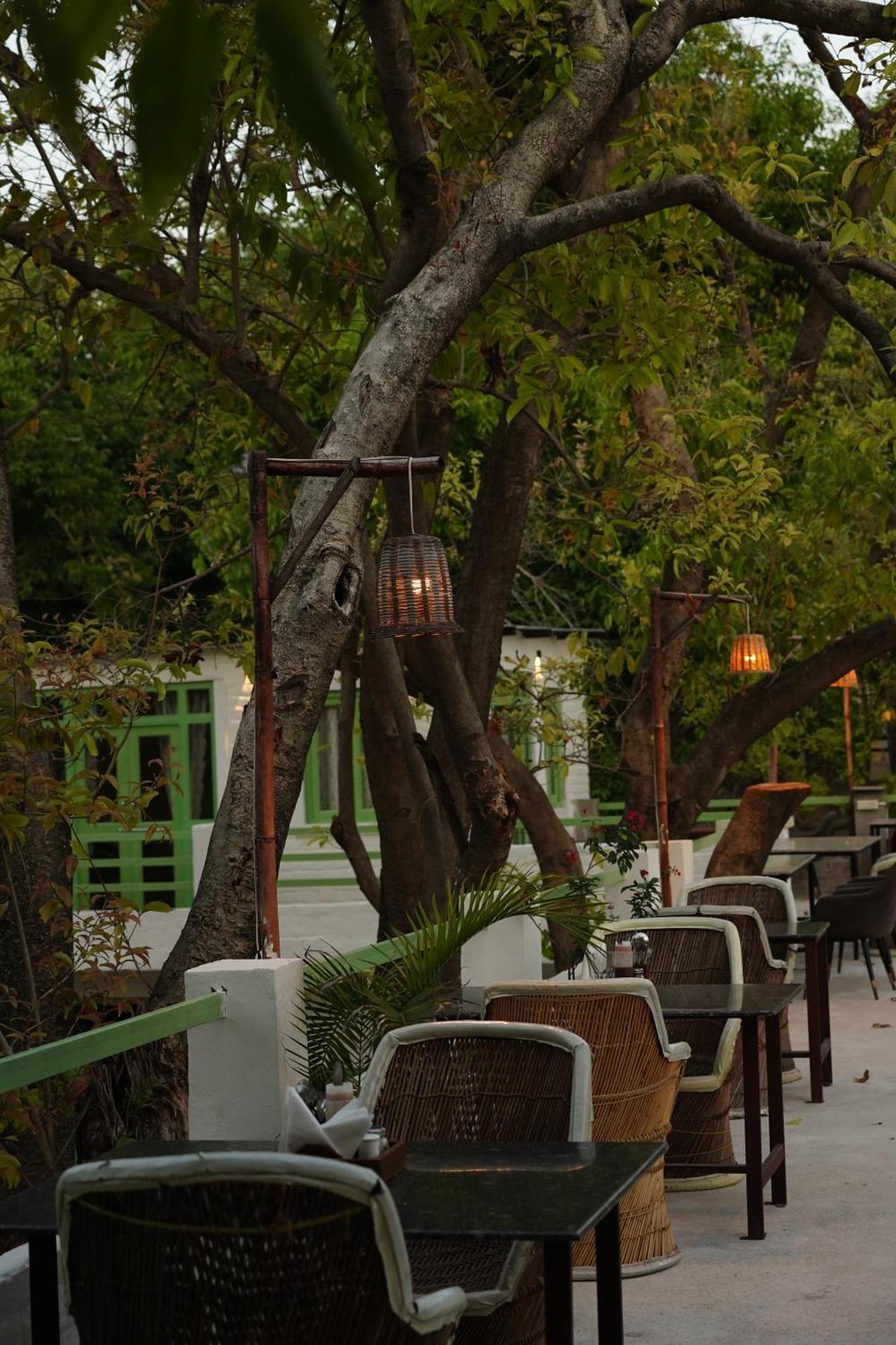 Heli Pushkar Hotel Exterior foto