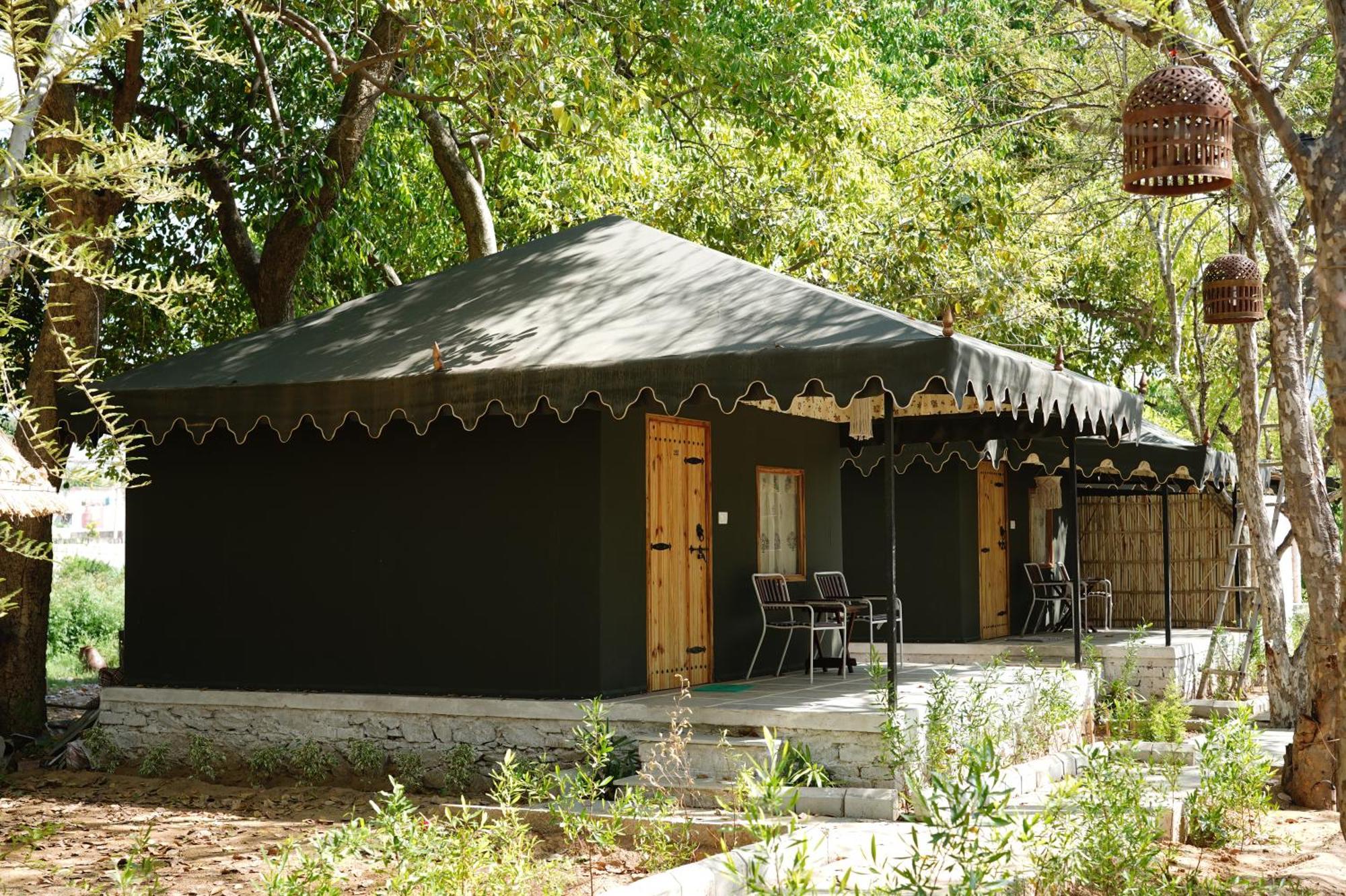 Heli Pushkar Hotel Exterior foto