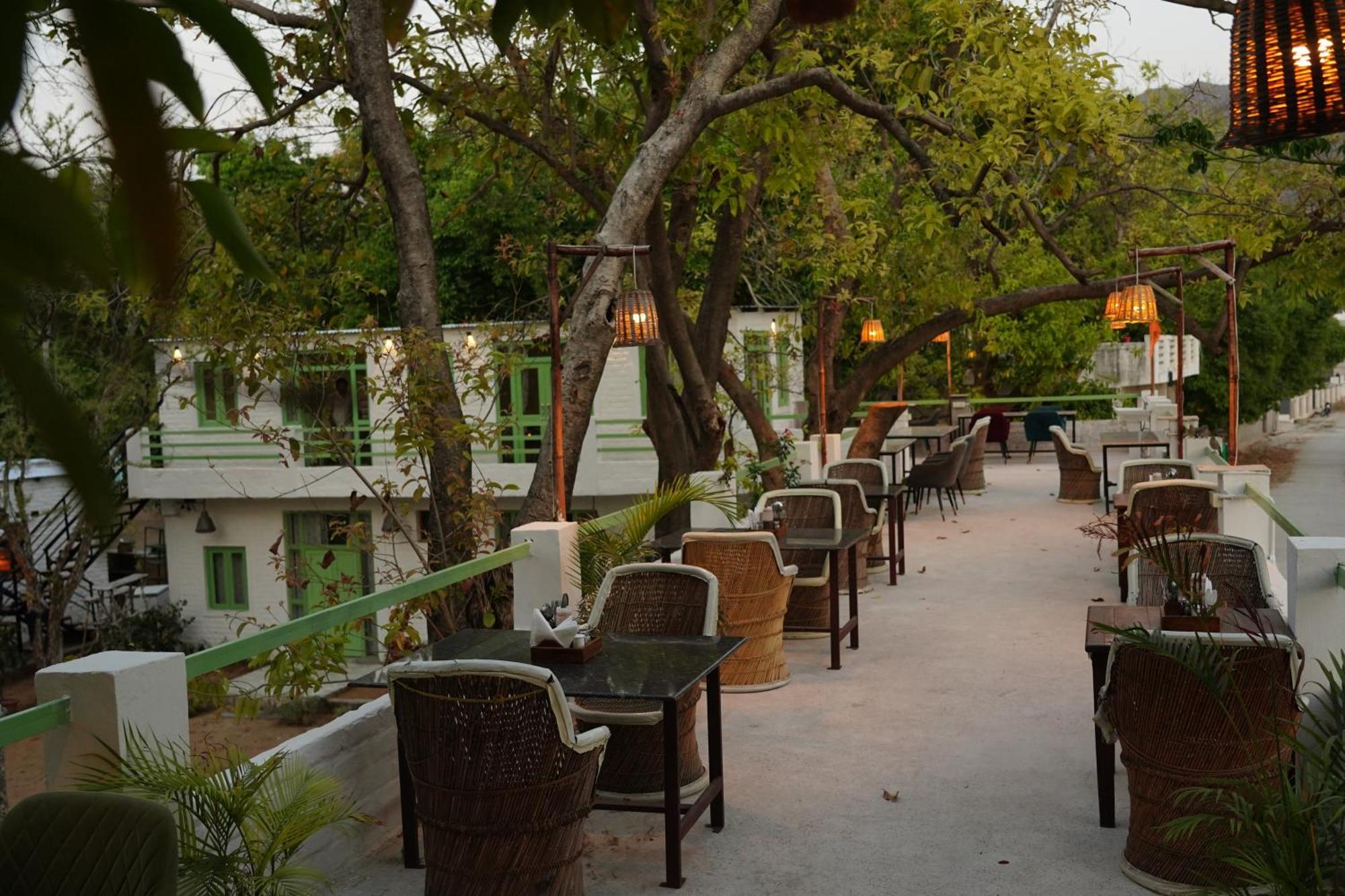 Heli Pushkar Hotel Exterior foto